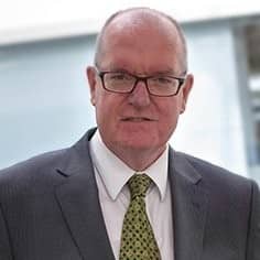 Simon Tennant